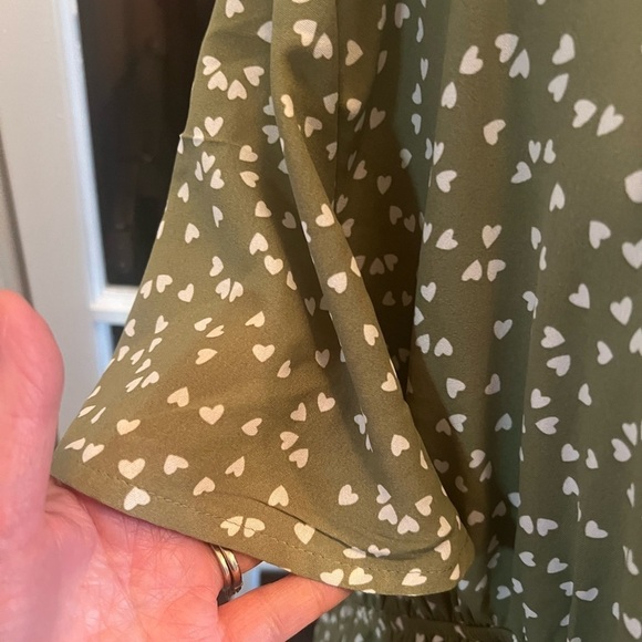 EUC-💚 Adorable Plus Size Dress - Picture 3 of 6